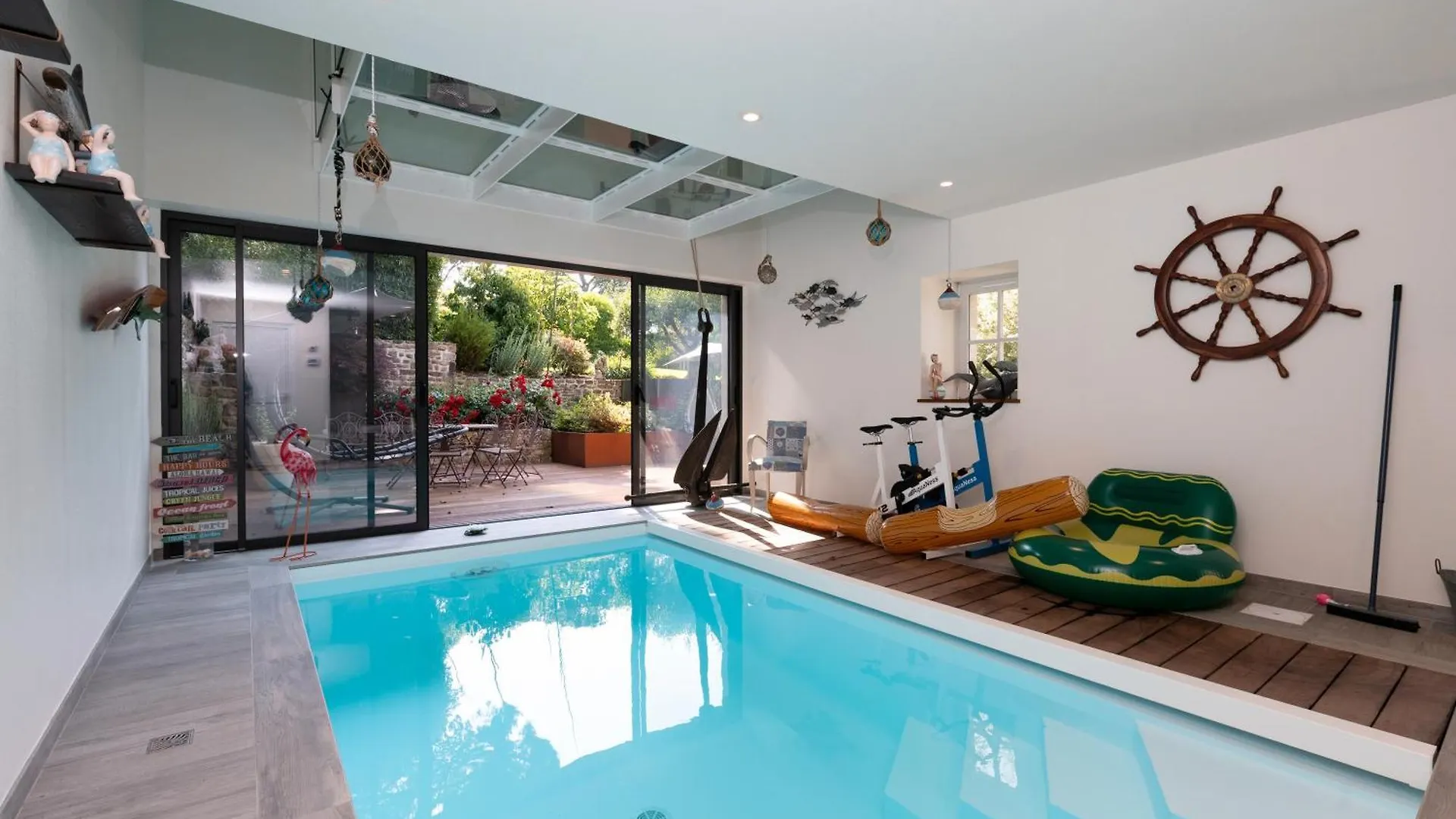 Ty Al Louarn - Piscine - Spa Brech 0*,  Frankrike